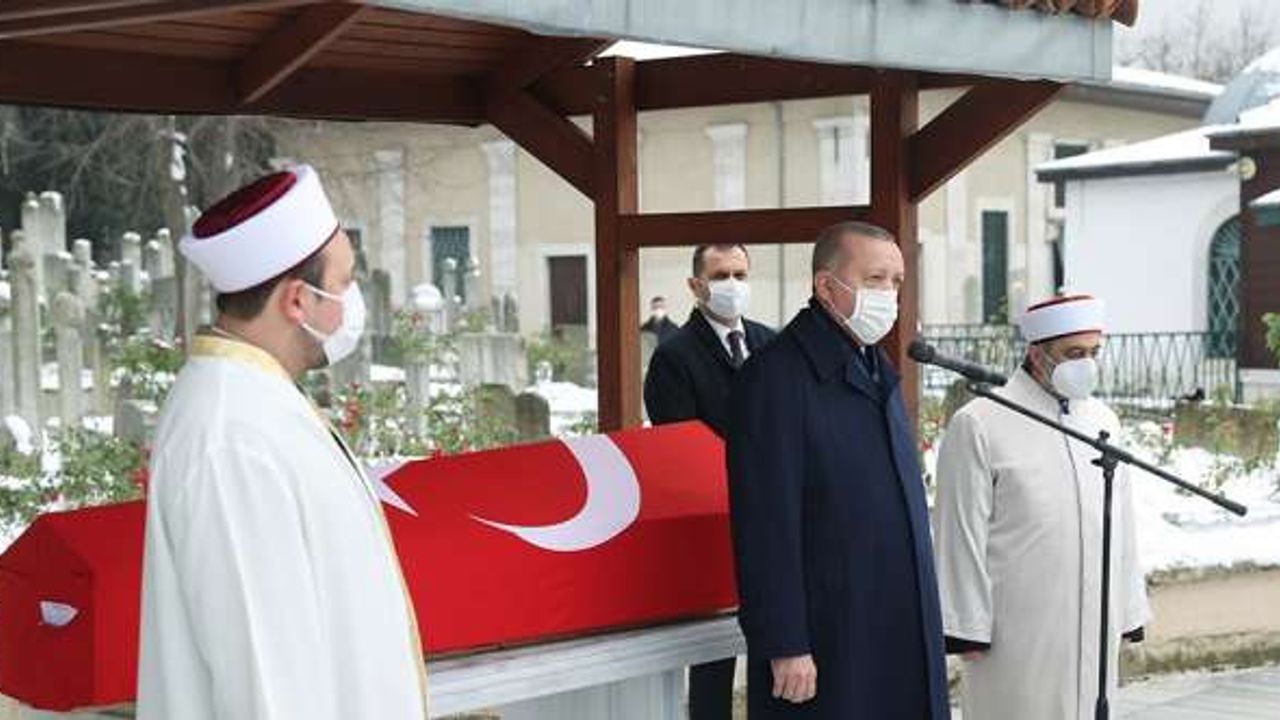 Sosyolog Prof. Dr. Nur Vergin son yolculuğuna uğurlandı