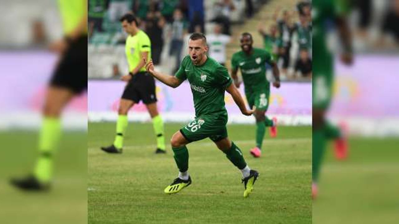 Bursaspor’da Burak Altıparmak takıma geri dönüyor