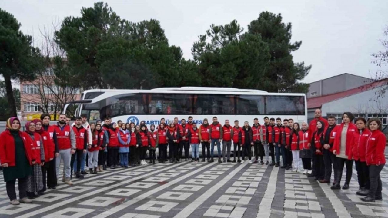 BARÜ’den 40 kişilik bir ekip daha afet bölgesine gitti