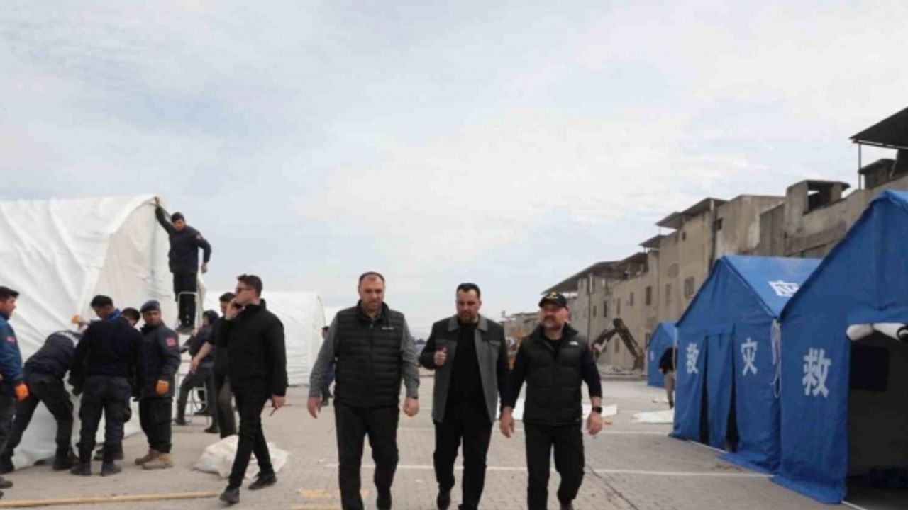 Ağrı Valisi Varol, Kahramanmaraş’ta çalışmalarına devam ediyor