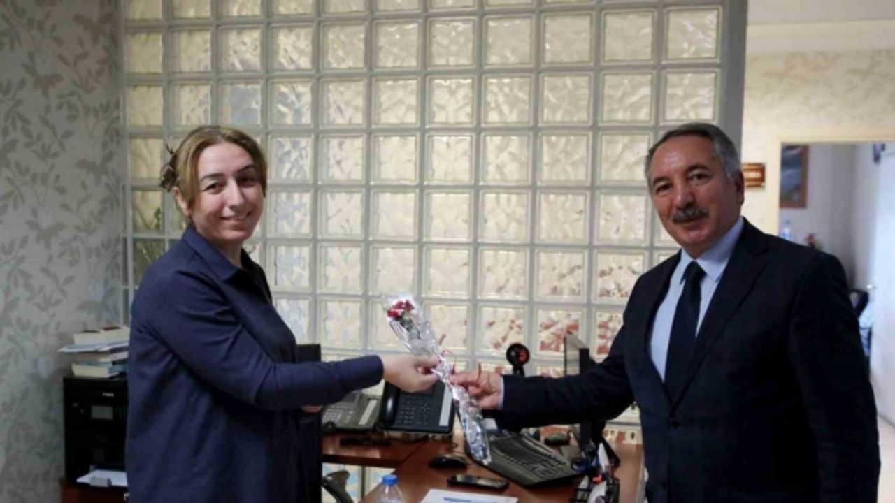 AİÇÜ Rektörü Prof. Dr. Karabulut Kadınlar Günü’nü kutladı