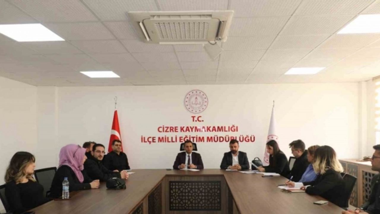 Cizre’de Psikososyal Koruma, Önleme ve Krize Müdahale Ekipleri Toplantısı