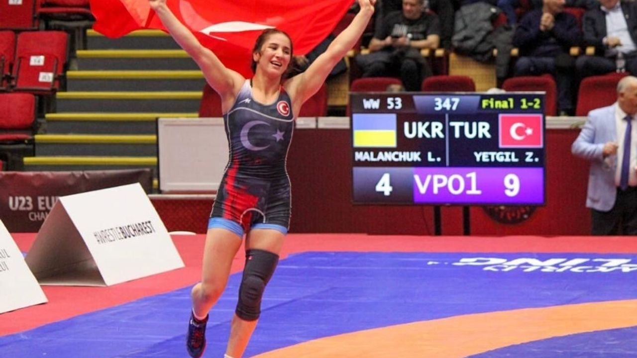 BARÜ mezunu Zeynep Yetgil, Avrupa Şampiyonu oldu