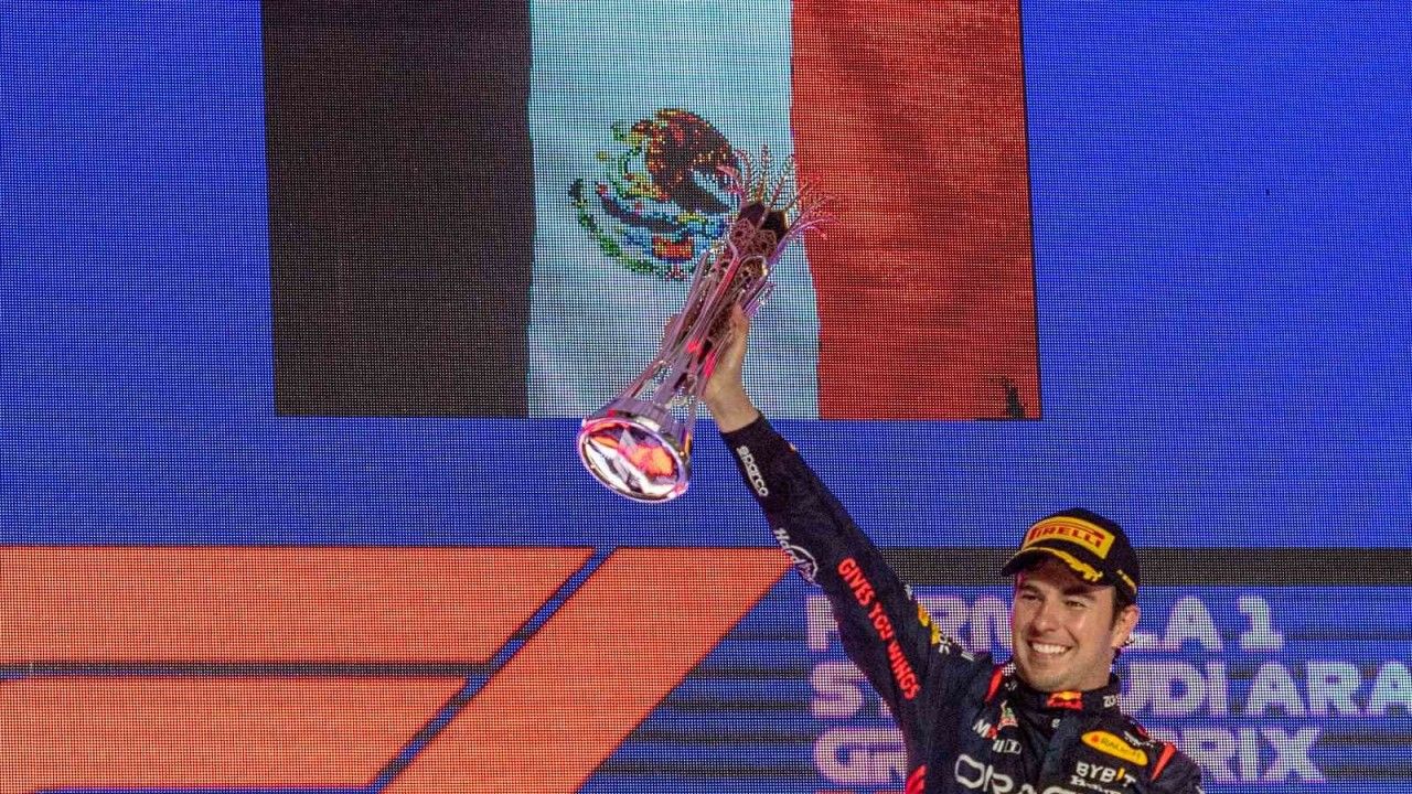 Suudi Arabistan Grand Prix’sinde kazanan Sergio Perez