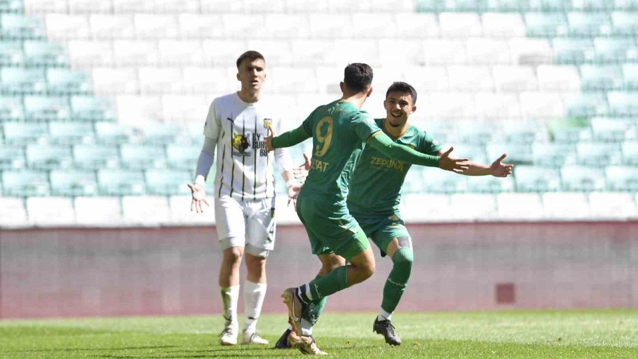 Maç sonucu Bursaspor: 3 - Bayburt Özel İdare Spor: 1