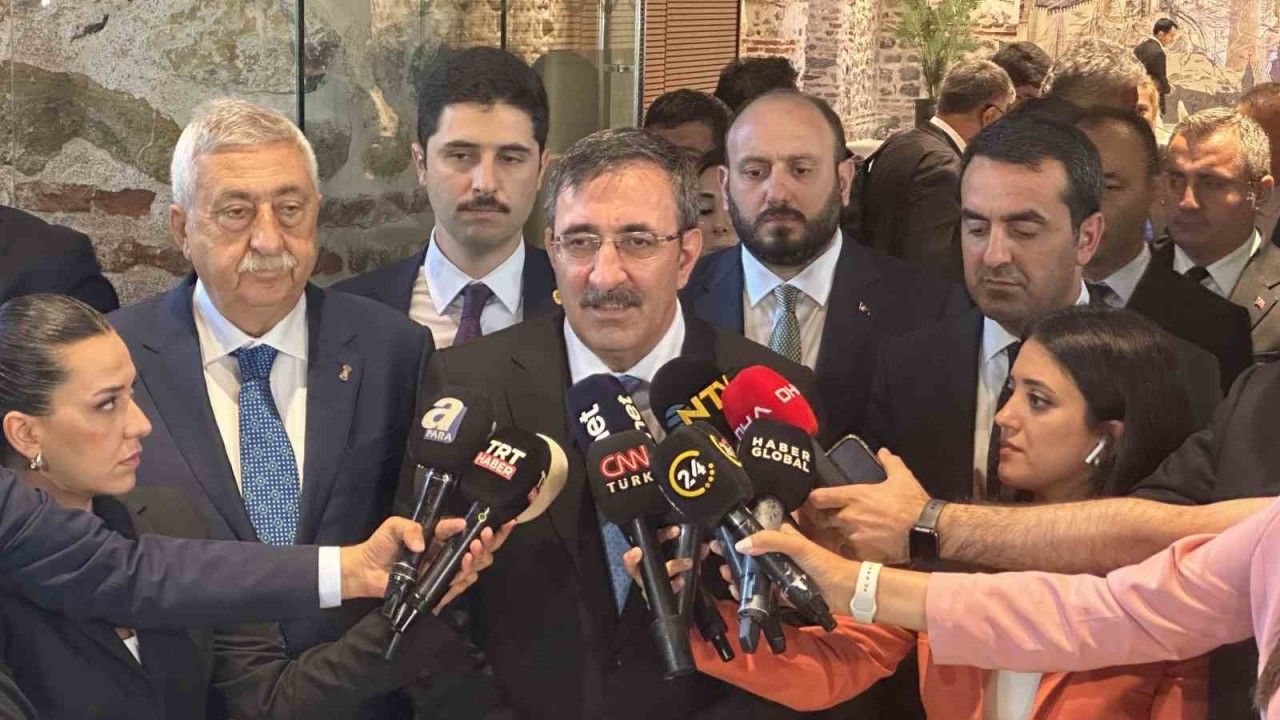 Cumhurbaşkanı Yardımcısı Cevdet Yılmaz’ın iş dünyası ile toplantısı sona erdi