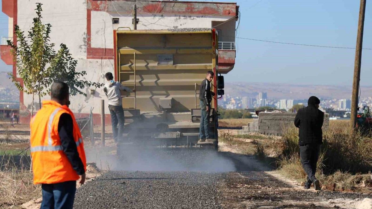 Haliliye’de asfalt atağı sürüyor