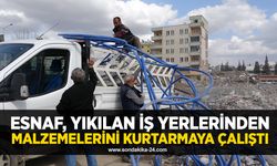 Esnaf, yıkılan iş yerlerinden malzemelerini kurtarmaya çalıştı