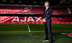 Ajax’ta Edwin van der Sar, CEO’luk görevinden ayrılma kararı aldı
