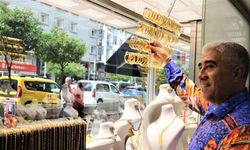 40 yıl önce köydeki markette kurduğu hayalini şehirde gerçekleştirmenin gururunu taşıyor