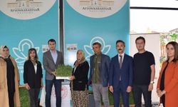 Kadınlara ücretsiz kekik fidesi dağıtıldı