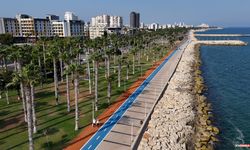 Mersin Sahili Vatandaşlara Birçok Olanak Sunuyor