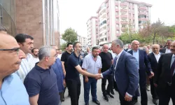 Kocaeli Büyükşehir Başkanı Büyükakın, Gebzeli servisçilerle buluştu