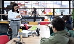 Gençler Ve Aileler Akran Zorbalığı Konusunda Farkındalık Kazandı