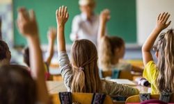 15 Tatil Uzadı mı – Okullar 20 Şubat’a Kadar Kapalı mı? Sosyal Medyadaki İddia Gerçeği Gölgeledi