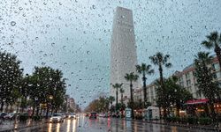 Mersin’de Hava Değişiyor: Sıcaklıklar Düşecek, Yağış Geliyor