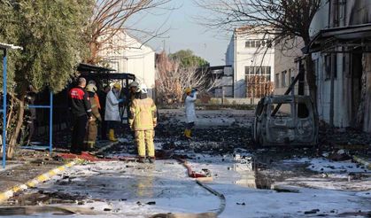 İzmir’deki yangın faciasında ölü sayısı 2’ye yükseldi