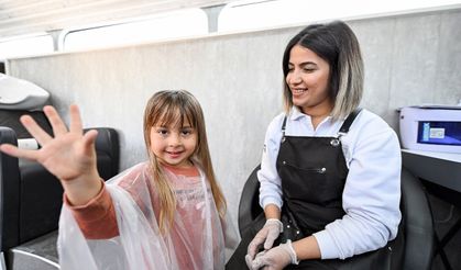 Mobil Kuaför Bayram Öncesi Vatandaşları Sevindiriyor