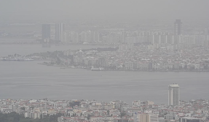 🌩️ Türkiye Hazırlansın: Çöl Tozu, Sıcaklık Artışı ve Kırkikindi Sağanakları Yolda!