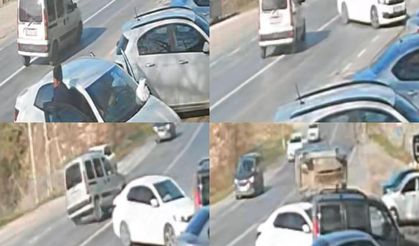 Tarsus’ta 6 Kişinin İçinde Olduğu Araç Şarampole Devrildi