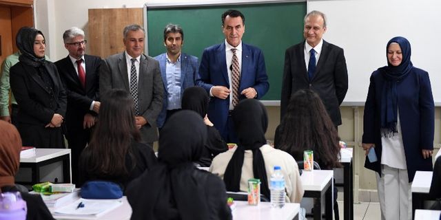 Bursa Osmangazi’de eğitimin kalitesi yükseldi