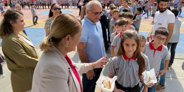 İzmit her okul ve veliye ulaşmaya çalışıyor