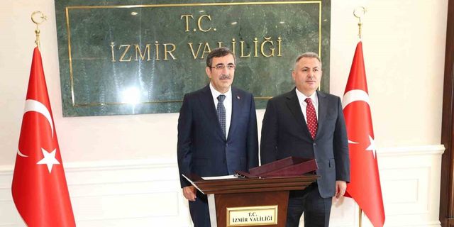 Cumhurbaşkanı Yardımcısı Yılmaz’dan İzmir Valiliği ve AK Parti İl Başkanlığına ziyaret