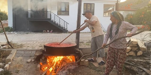 (ÖZEL) Kadınların 8 saatlik uğraşı sonunda hazırlanıyor