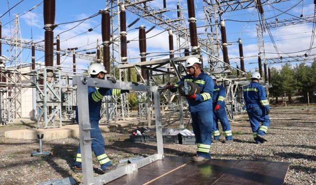 Kamuya Personel Müjdesi! EÜAŞ ve TEİAŞ 1000’den Fazla Aday Arıyor