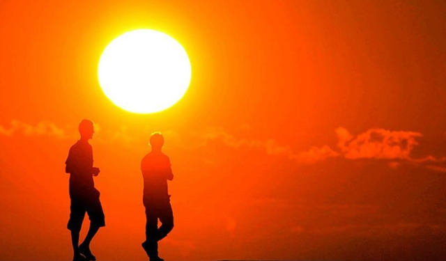 🌡️ Türkiye Kavrulacak! Hafta Ortasından İtibaren Sıcaklıklar Artıyor