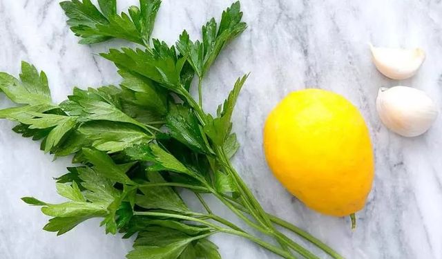 Maydanoz, Limon ve Sarımsakla Bağışıklığınızı Güçlendirin: Doğal Kürün Faydaları