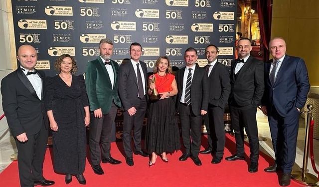 “Kadınlar da Finansal Analizin Merkezinde Olmalı” — Demet Zorlu’nun İlham Veren Hikâyesi
