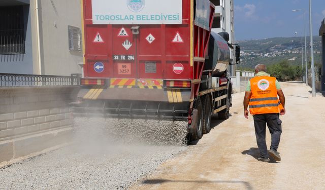 Toroslar’da Yeni Yollar Vatandaşların Hizmetine Sunuluyor