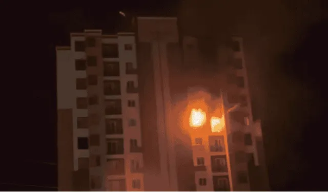 Mersin Mezitli’de 15 Katlı Apartmanda Daire Yangını