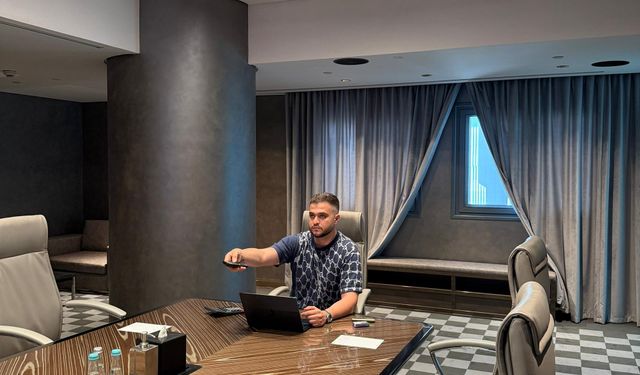 Mohammad Ahari: Kapalıçarşı’nın Genç ve Güvenilir İş İnsanı