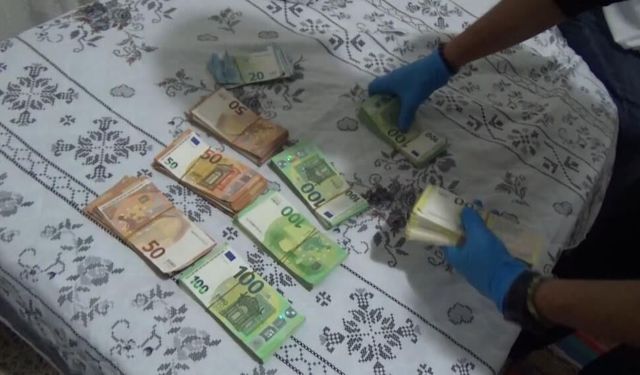 Mersin’de ‘Polis’ Yalanıyla 85 Bin Euro Dolandırıcılık!