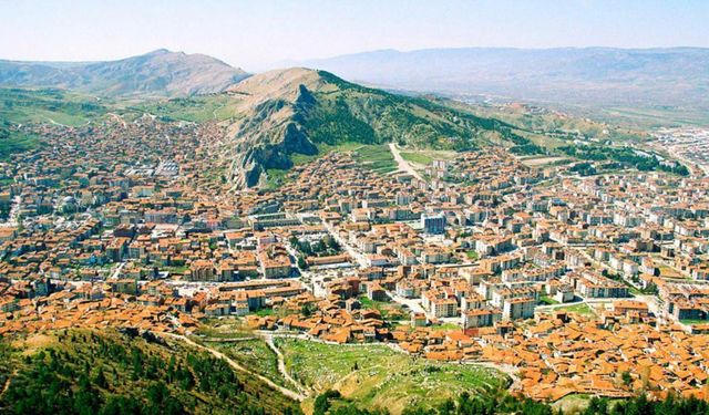 Şehrin Zaman Tanığı Tarihi Saat Kulesi Yeniden Parlıyor