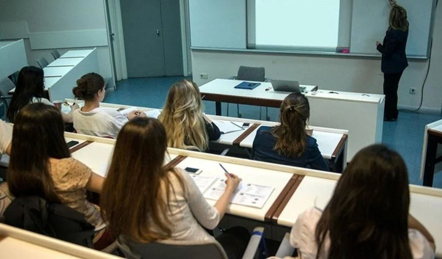 Bugün ve Yarın Üniversiteler Tatil Mi? 24-25 Nisan Eğitim Durumu Açıklandı!