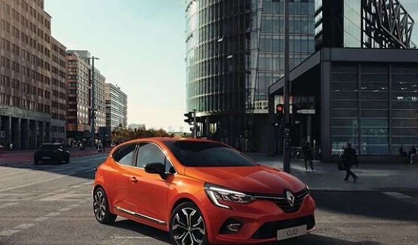 Sandero'yu geçti, Golf’ü solladı! Renault Clio Avrupa’yı yeniden fethetti