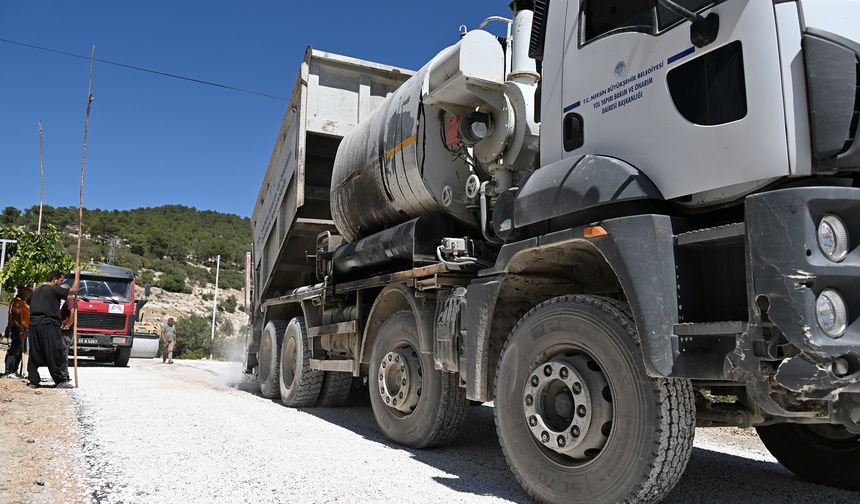 Çömelek Mahallesi ilk kez asfaltla buluştu