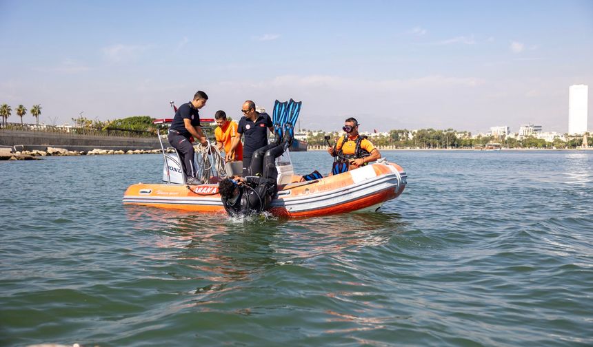 Mersin Büyükşehir’in Arama Kurtarma Ekibi Havada, Karada, Denizde Hep Görevde