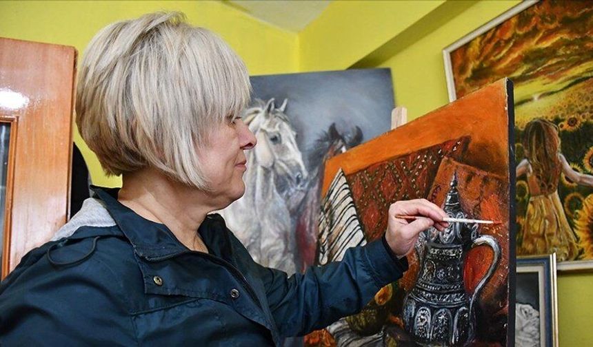 Kuaförden Sanat Atölyesine: Boş Zamanında Ressam Oluyo