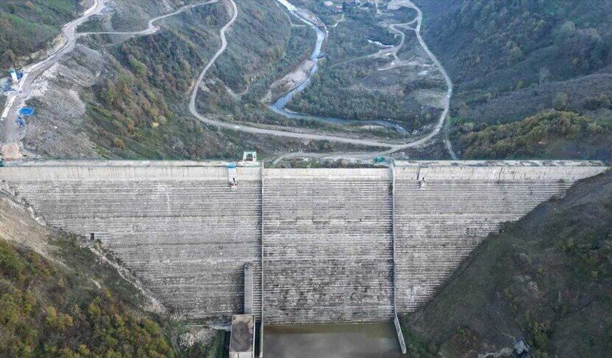 Sapanca Gölü’nü Rahatlatacak Dev Proje: Ballıkaya Barajı İçin İhale Tamamlandı