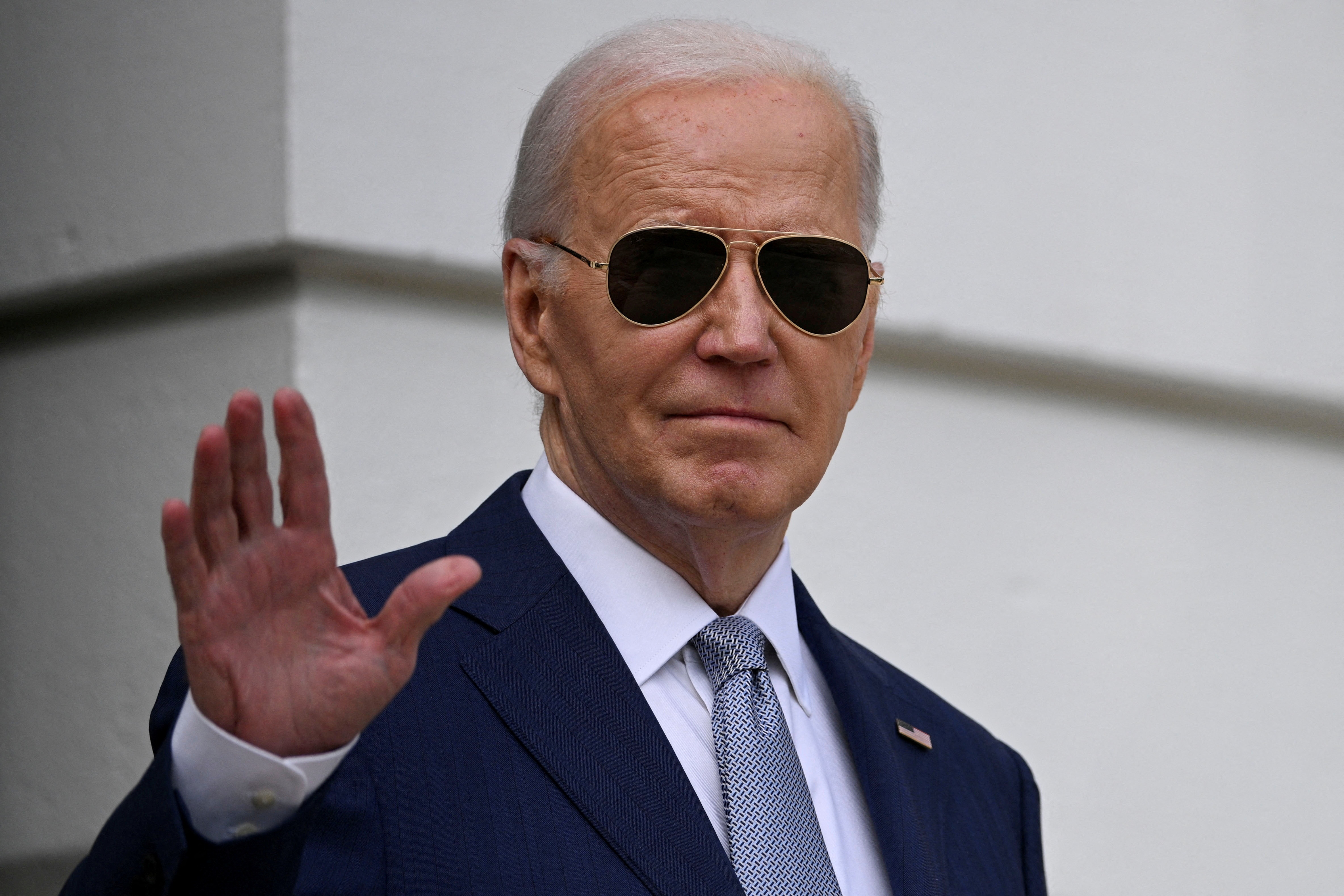 Joe Biden Adayliktan Cekildi-1