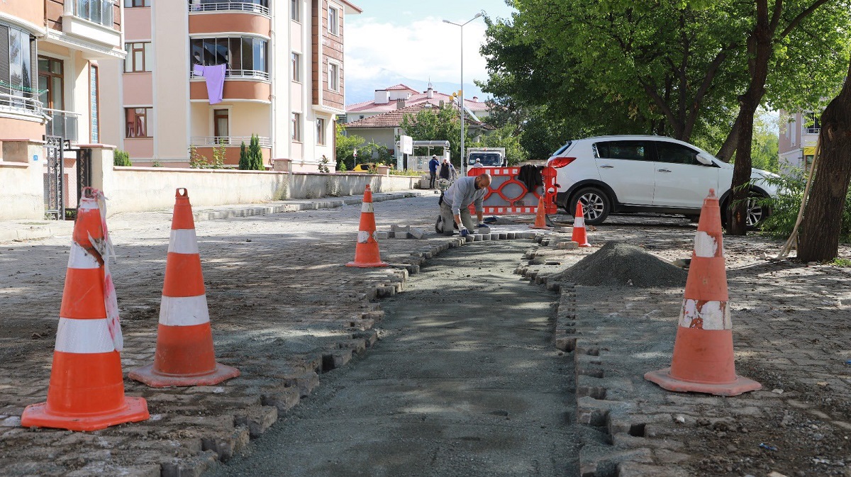 Erzincan Belediyesi Asvalt Çalişmasi