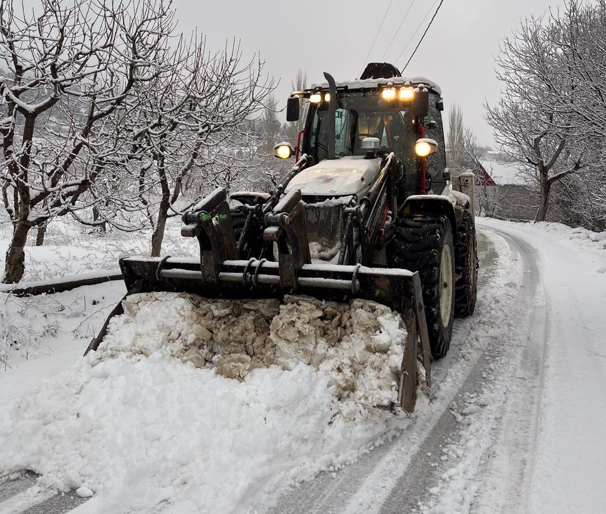 Kar Yol Açma Çalışması (7)