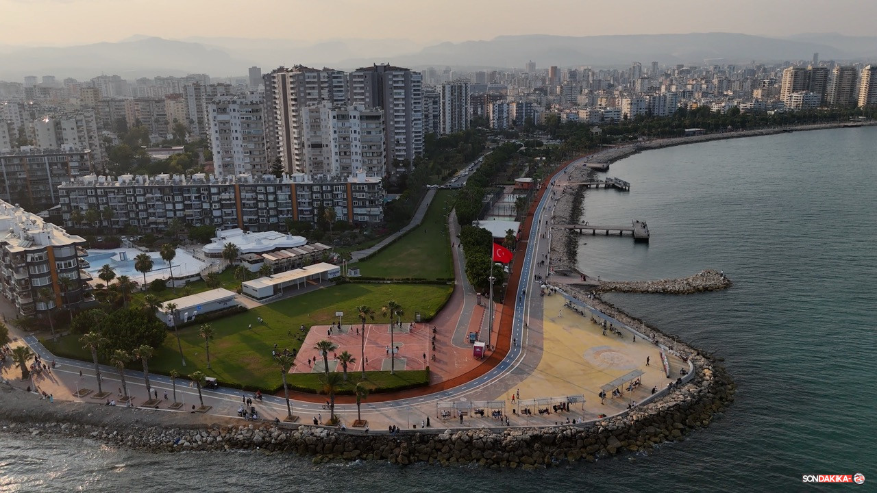 Büyük Kültür Park Mersi̇nli̇leri̇n Nefes Alma Noktasi (4)