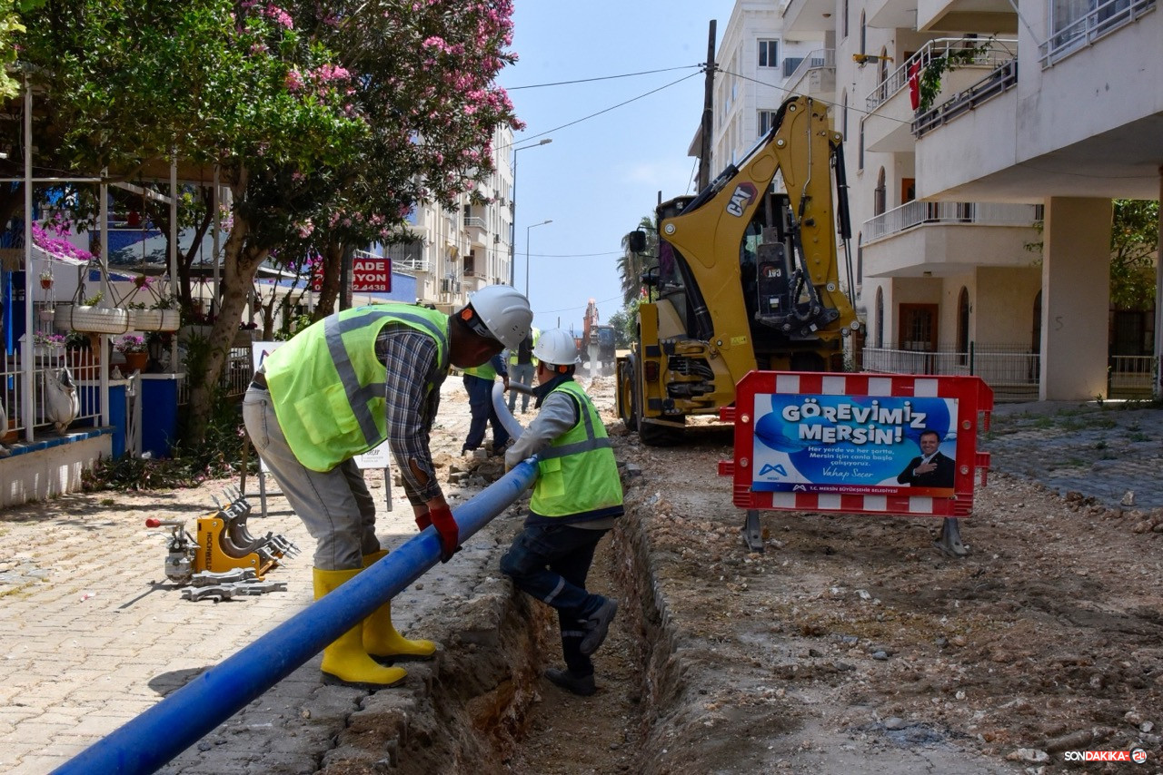 Büyük Meski̇, Yapraklikoy Mevki̇i̇ni̇n İçme Suyu Hattini Yeni̇ledi̇ (1)