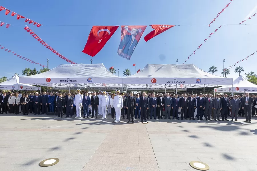 B A S K A N S E C E R M E R S I N L I L E R L E ‘ B A Y R A K Y U R U Y U S U N D E B U L U S T U 7