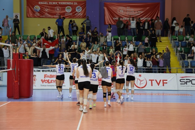 Orta Voleybol Maçı (3)